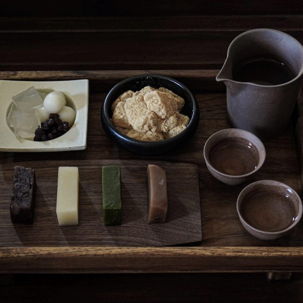 The Yuji Set [Cliff and Max]